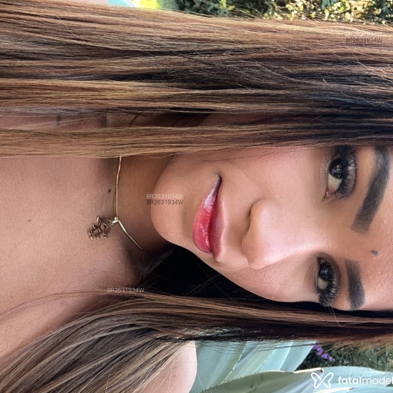 Acompanhante Anne - Feed