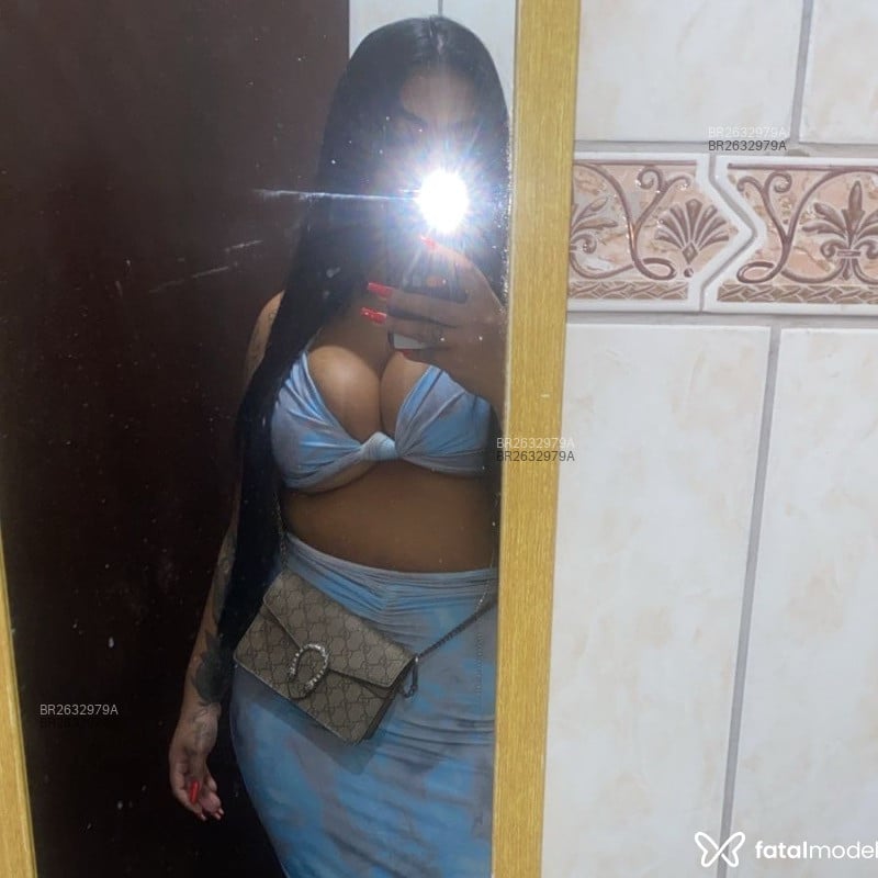 Acompanhante Luiza Silva Santos - Feed