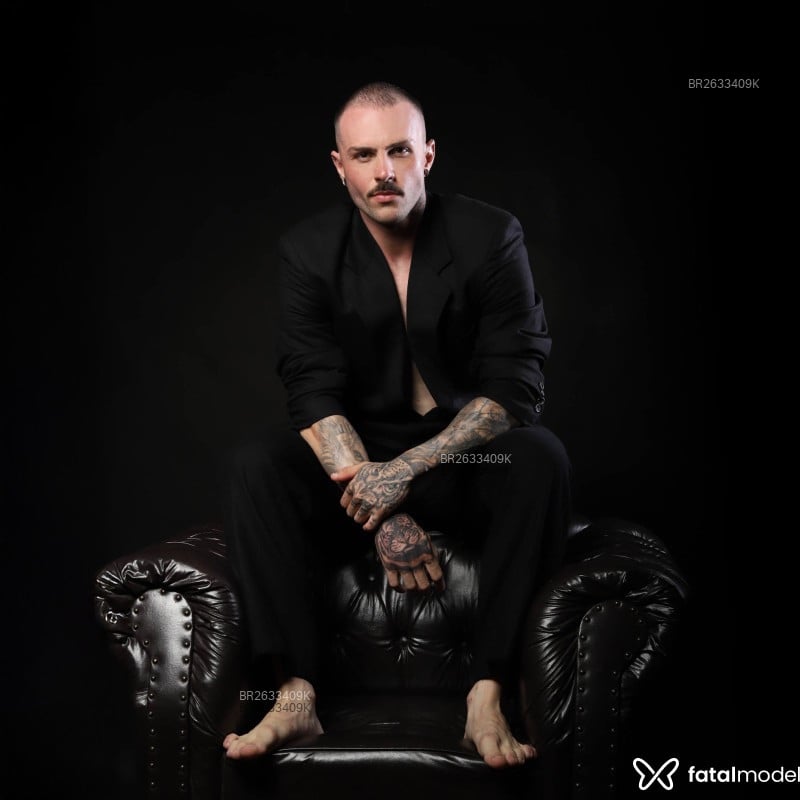 Acompanhante Caio Henrique - Feed