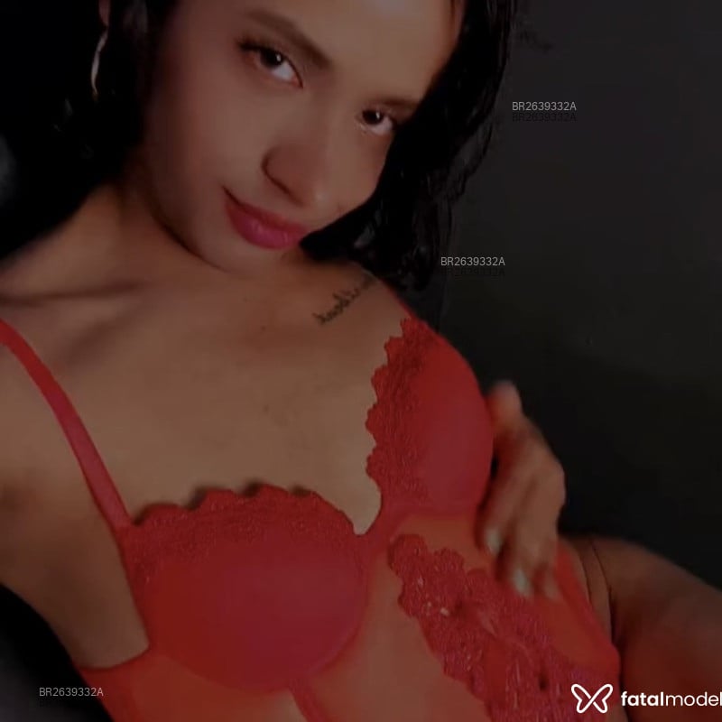 Acompanhante Renata - Feed