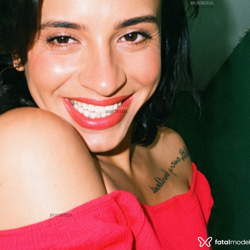 Acompanhante Renata - Feed