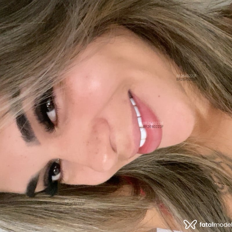 Acompanhante Mayara - Feed