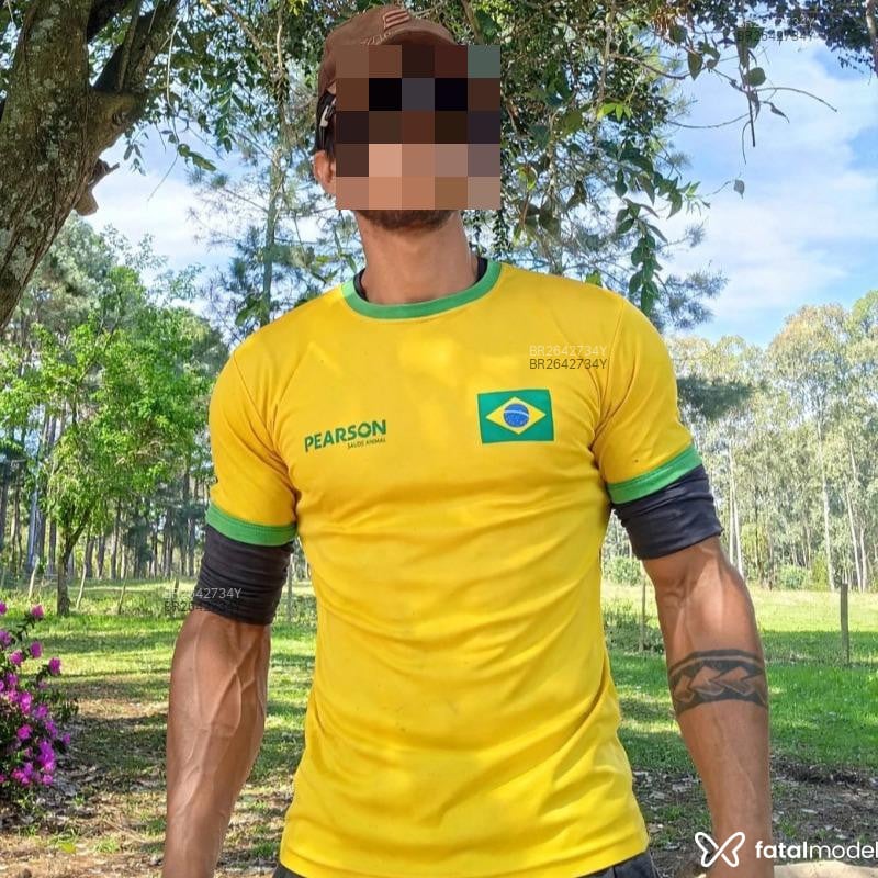 Acompanhante Tetinha - Feed