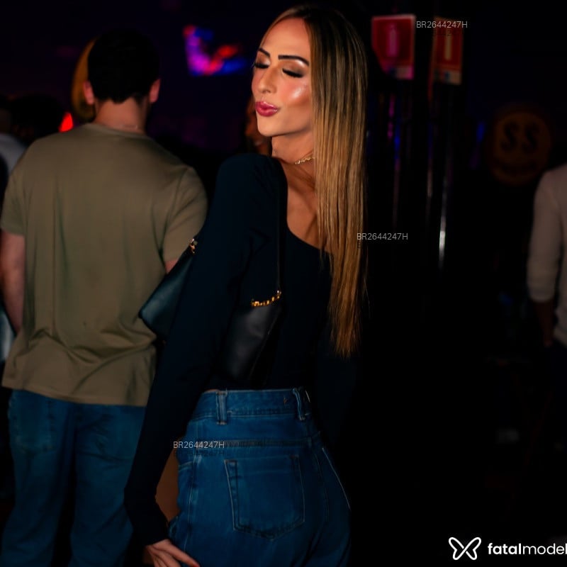Acompanhante Putinhanovinha - Feed