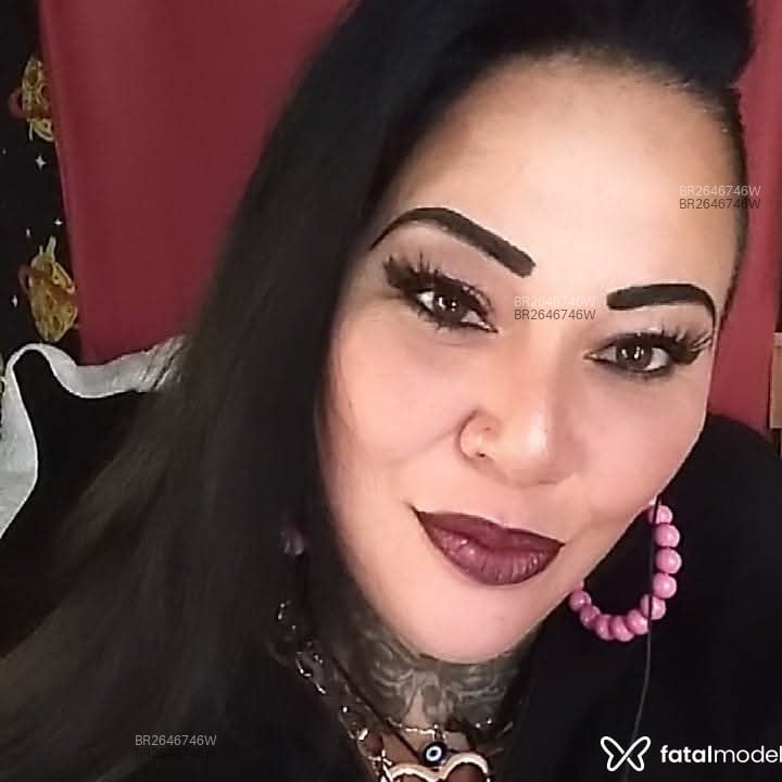 Acompanhante Morena - Feed