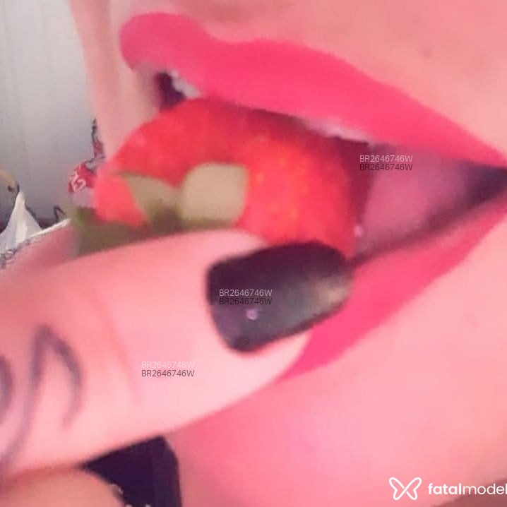 Acompanhante Morena - Feed