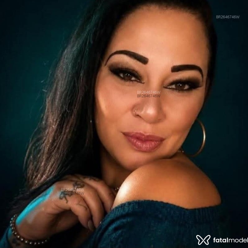 Acompanhante Morena - Feed