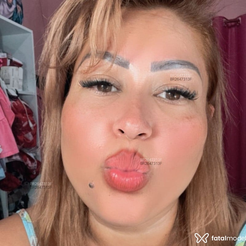 Acompanhante Gigi Giselle - Feed