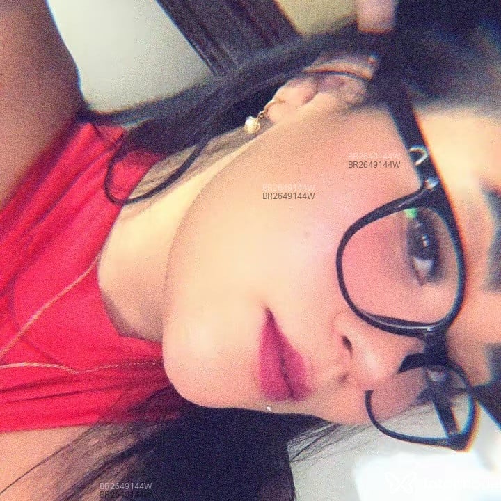 Acompanhante Eveee - Feed