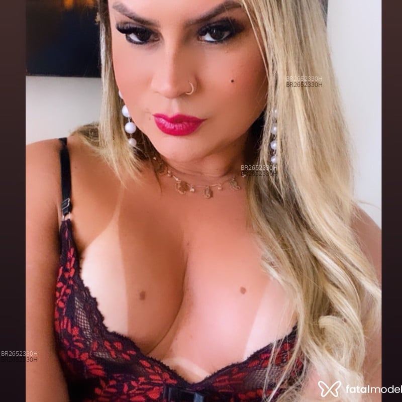 Acompanhante Isabela Coutinho - Feed