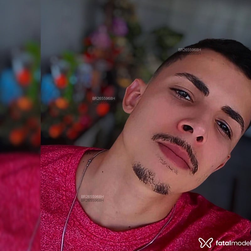 Acompanhante Renan - Feed