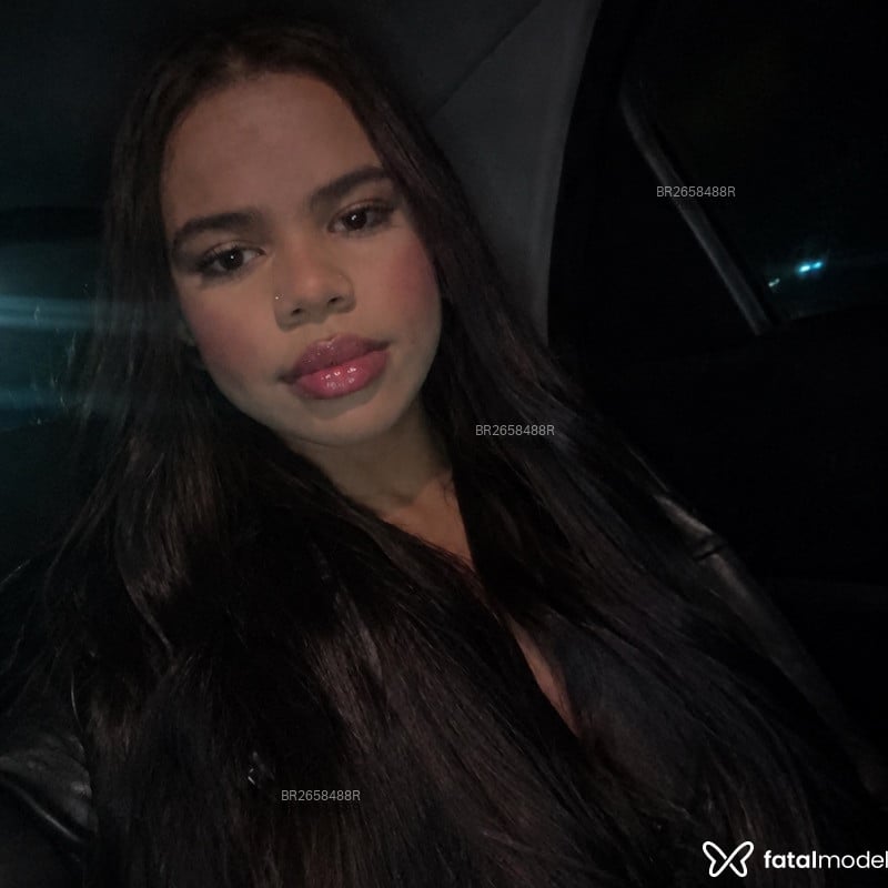 Acompanhante Maya Vitório - Feed