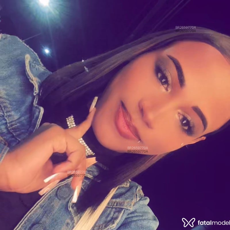 Acompanhante Bella - Feed