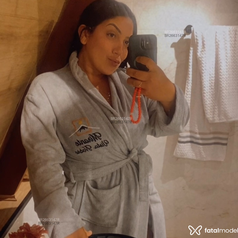 Acompanhante Estefanny Souza - Feed