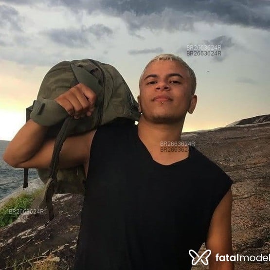 Acompanhante Felipe - Feed
