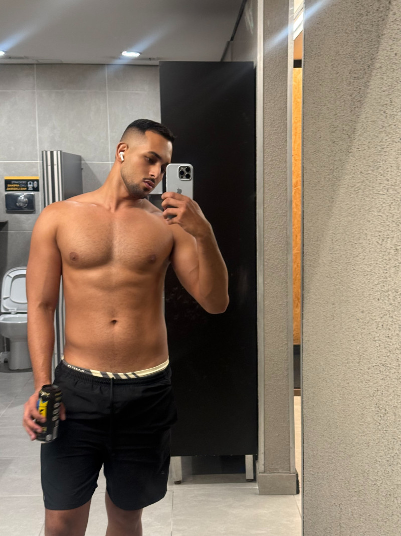 Acompanhante Lucas Viana - Feed