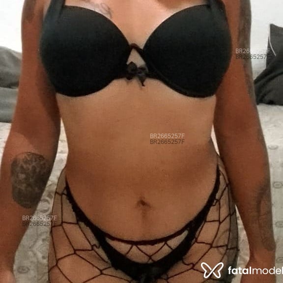 Acompanhante Larissa Gomes - Feed
