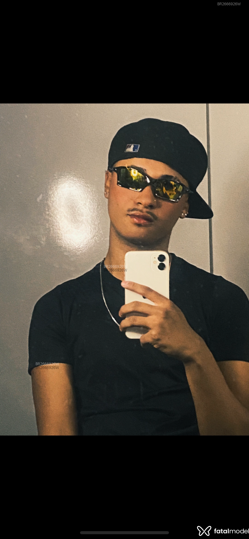 Acompanhante Vitor - Feed