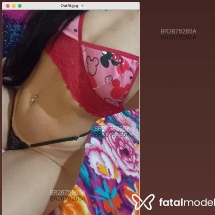 Acompanhante Safira - Feed