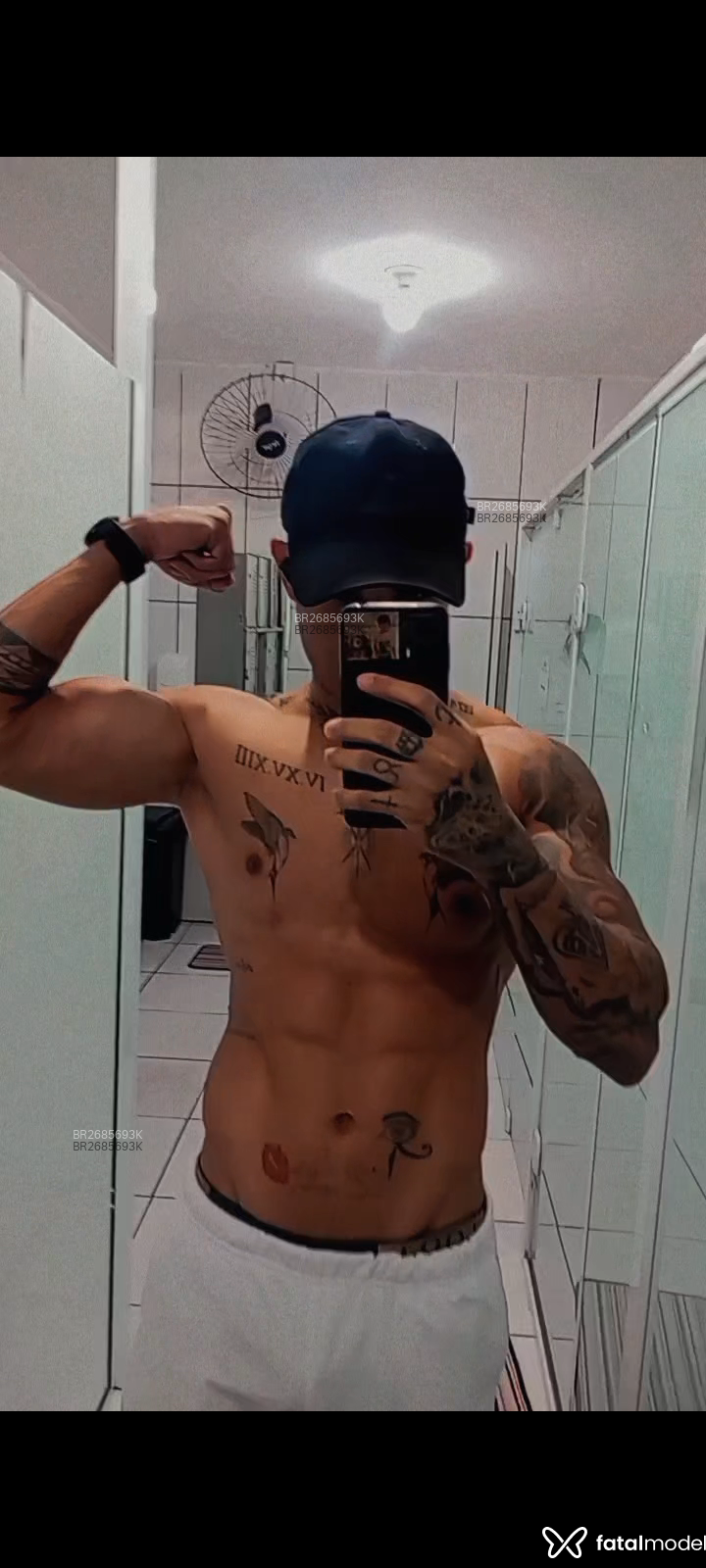 Acompanhante Bombeiro - Feed
