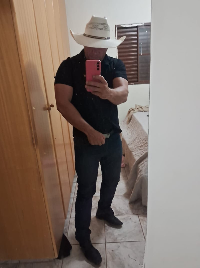 Acompanhante Pedro Henrique - Feed