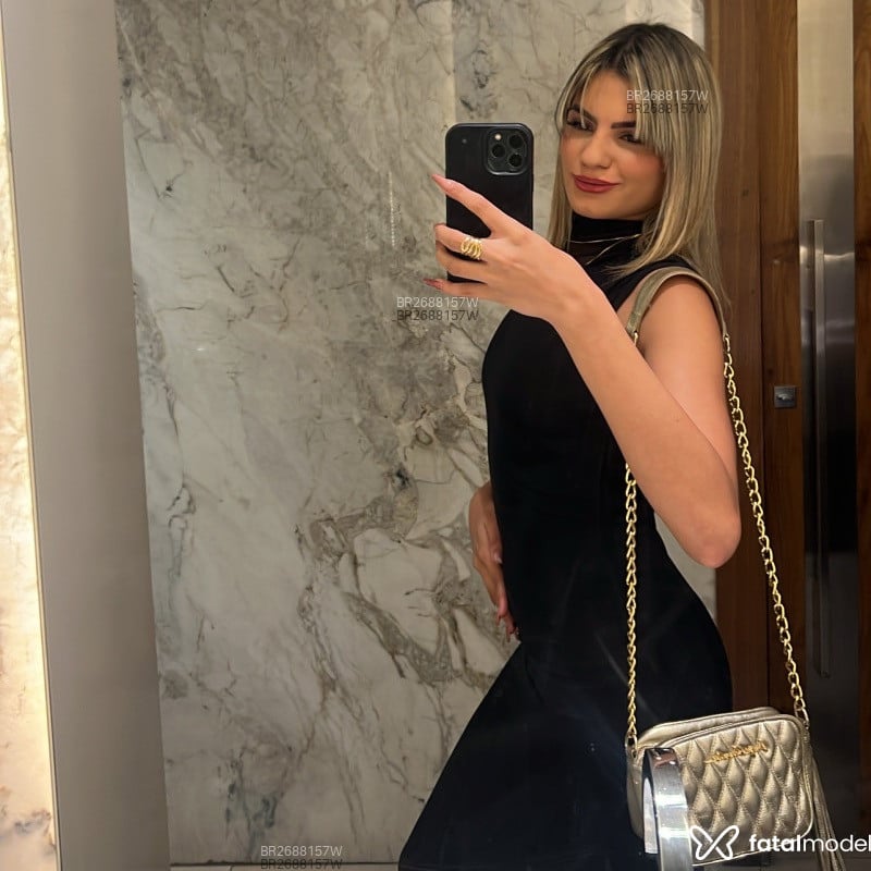 Acompanhante Lara Muniz - Feed
