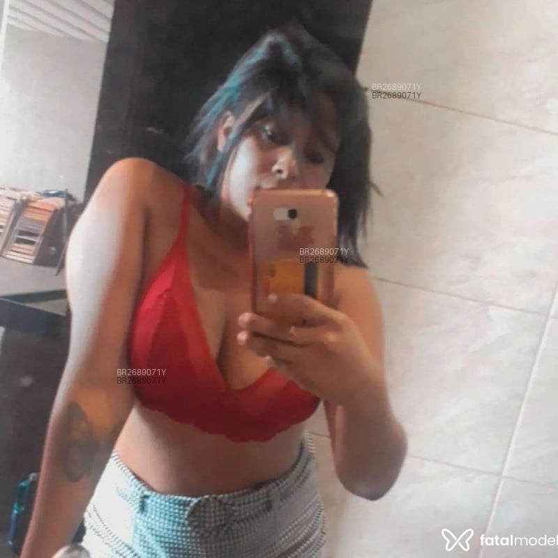 Acompanhante Julia Silva - Feed