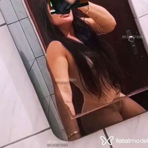 Acompanhante Karen - Feed
