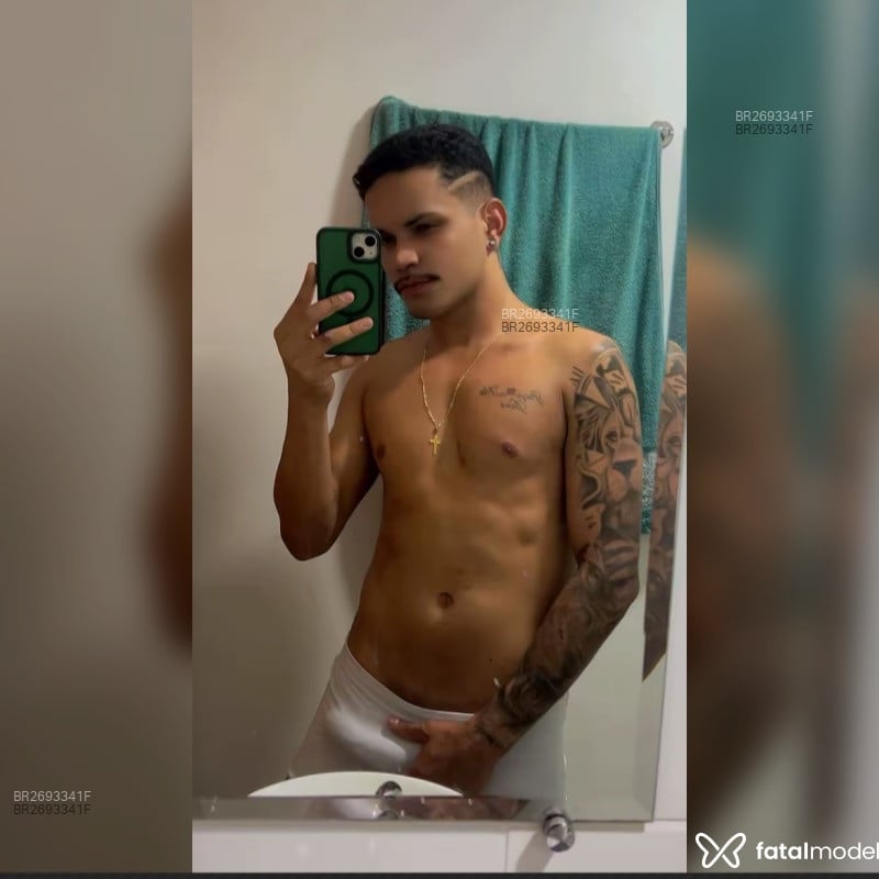 Acompanhante Lucasboy - Feed