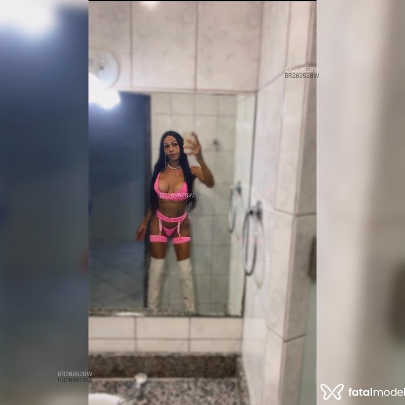 Acompanhante Chellys Oliveira - Feed