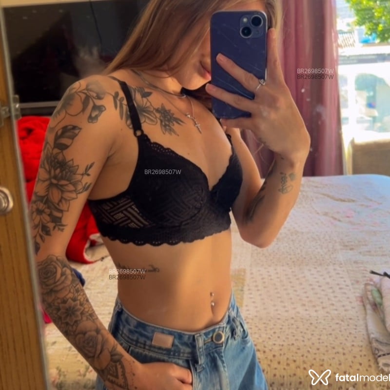 Acompanhante Yasmin - Feed