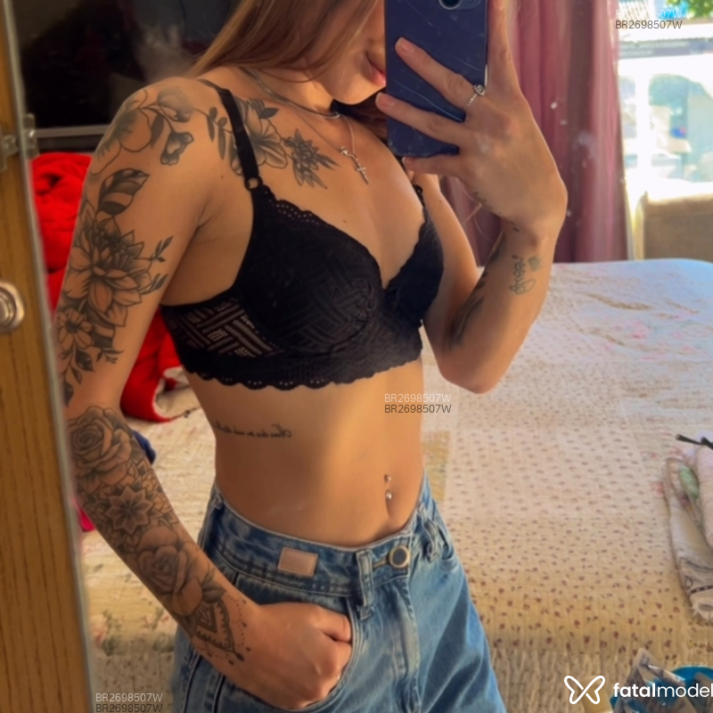 Acompanhante Yasmin - Feed