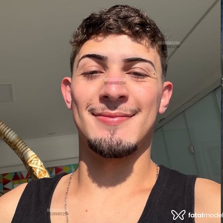Acompanhante Surfistinho - Feed