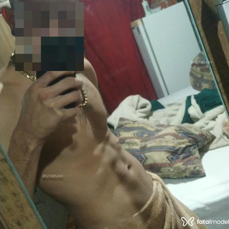 Acompanhante Henrique - Feed