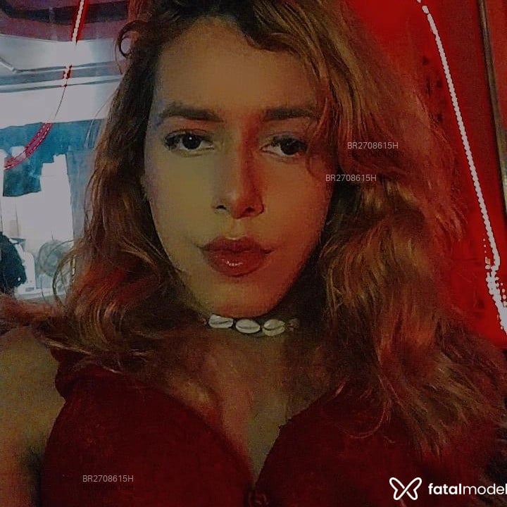 Acompanhante Aruyva - Feed