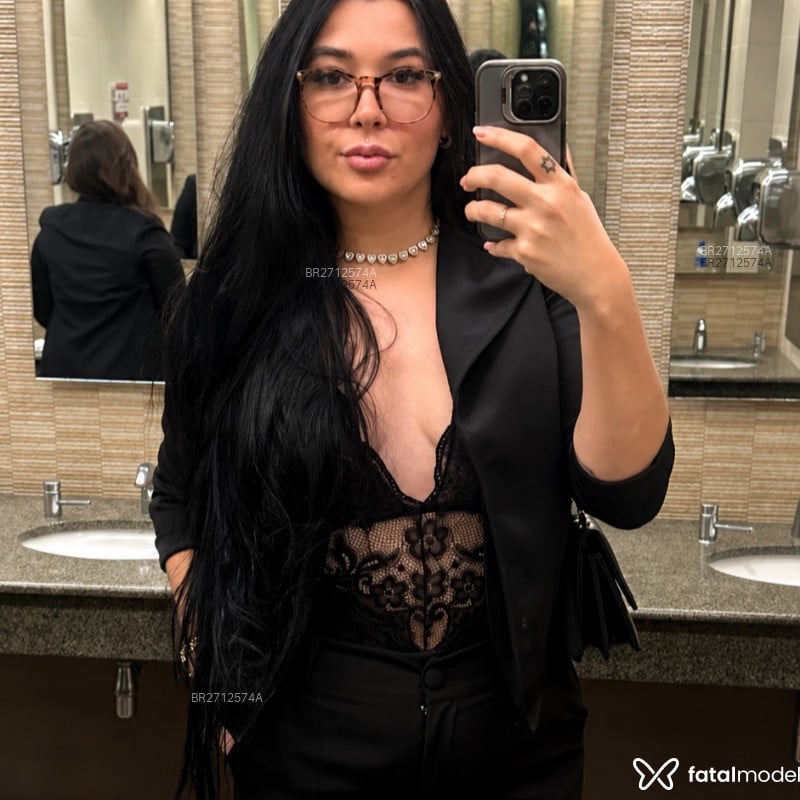 Acompanhante Bella - Feed