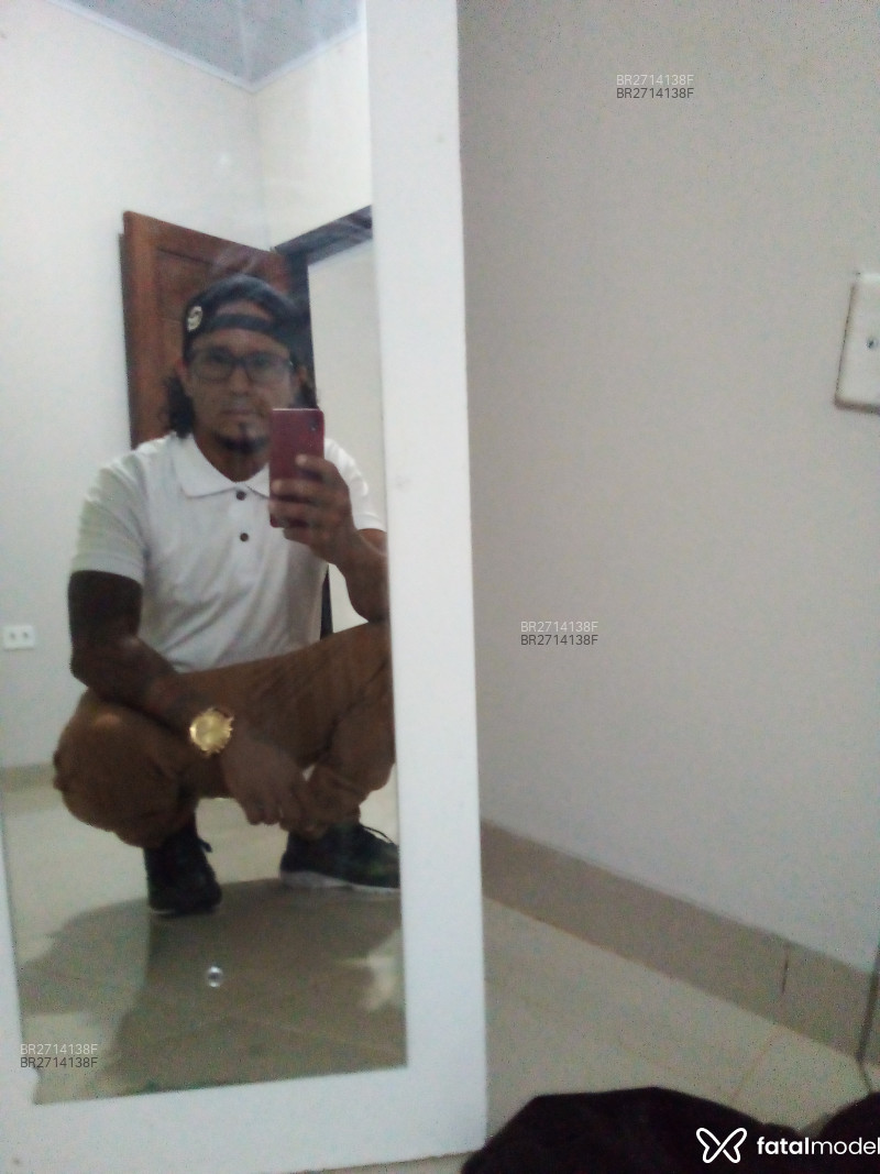 Acompanhante Adriano - Feed