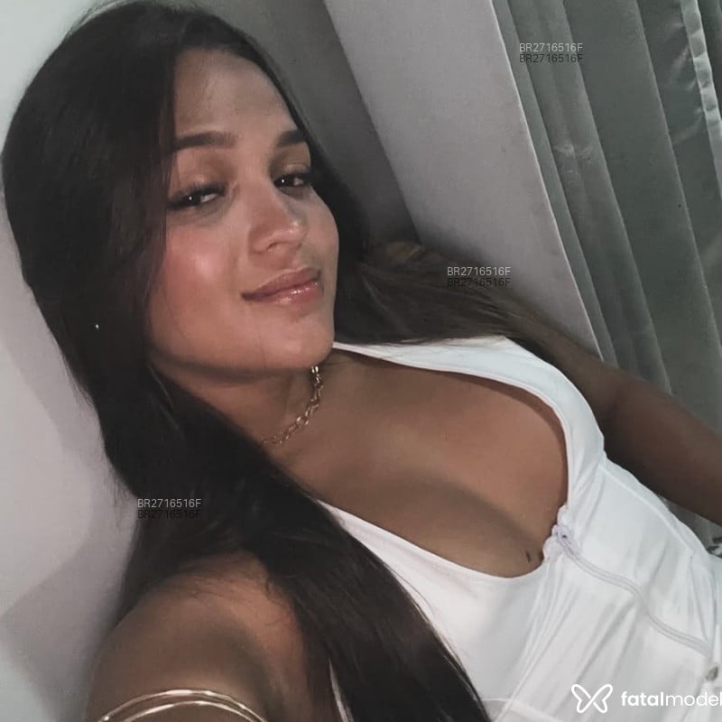 Acompanhante Laraa - Feed