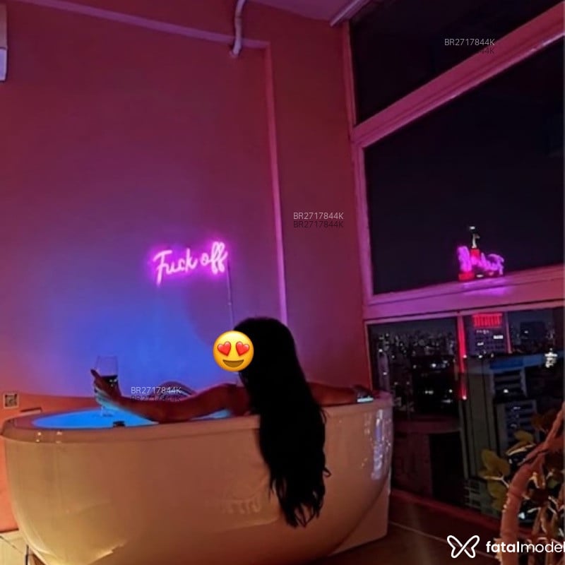Acompanhante Maria Eduarda - Feed