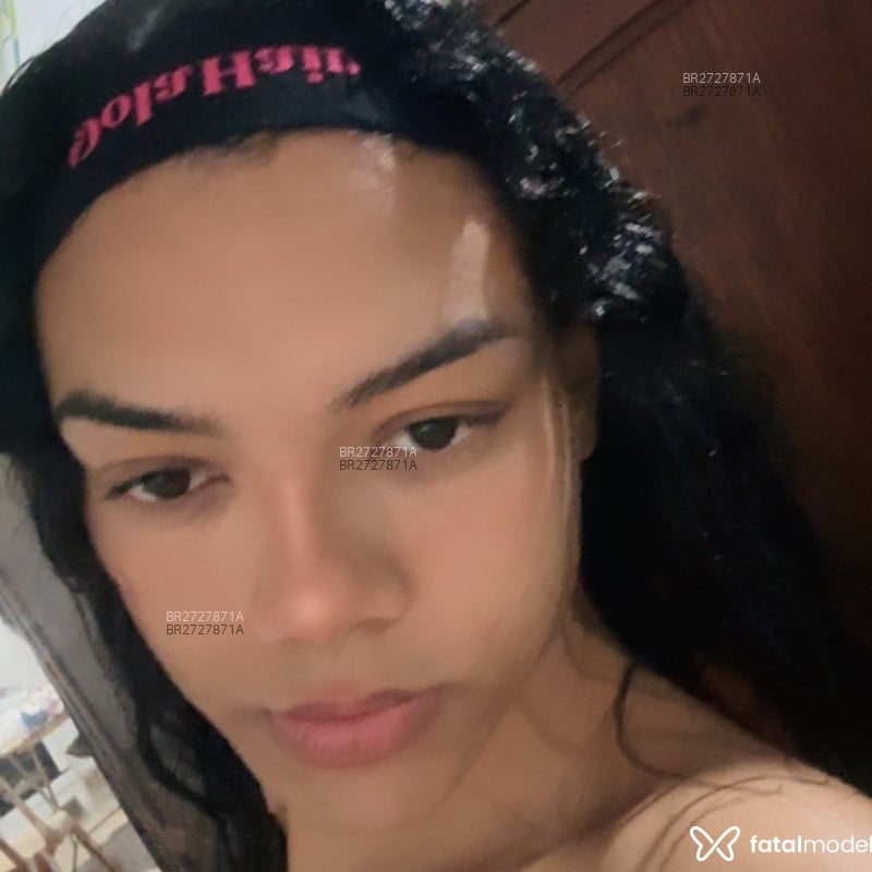 Acompanhante Rebecca - Feed