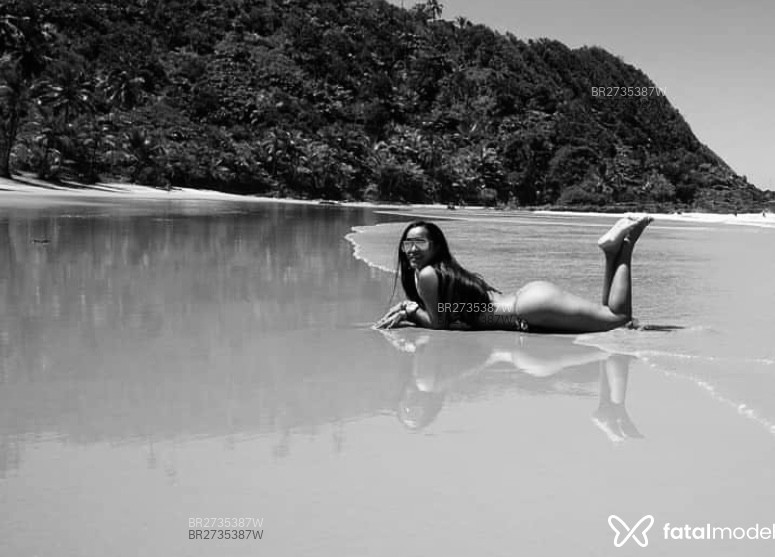 Acompanhante Yolanda - Feed