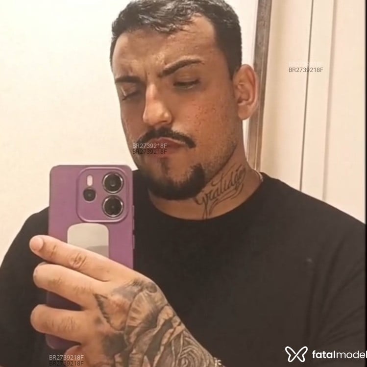Acompanhante Estevão Ferreira - Feed