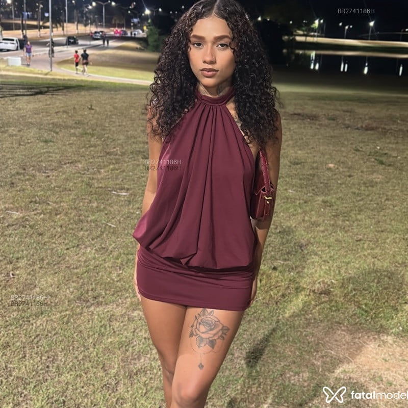 Acompanhante Serena - Feed