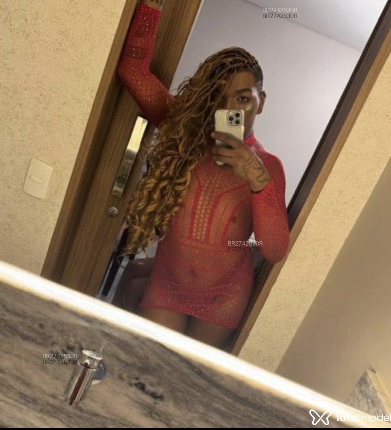 Acompanhante Preta Rara - Feed