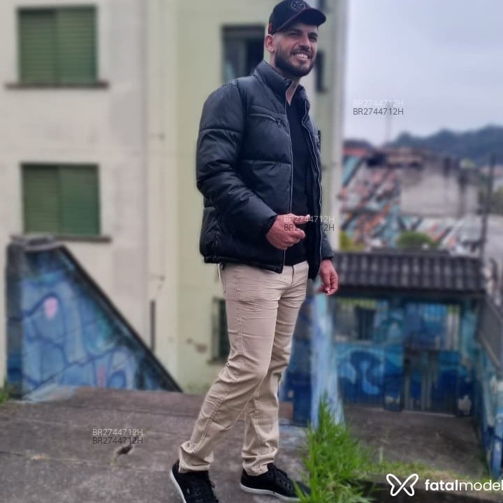 Acompanhante Della Matta - Feed