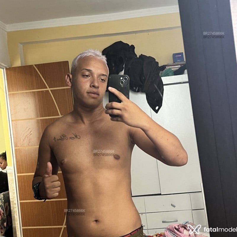 Acompanhante Richard - Feed
