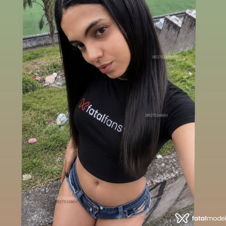 Acompanhante Lara Lins - Feed
