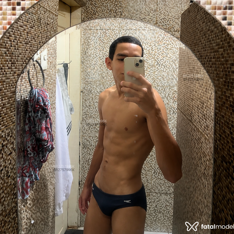 Acompanhante Versátilcm - Feed