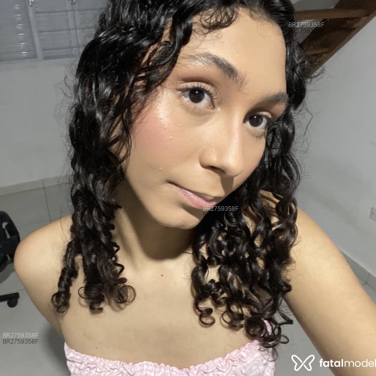 Acompanhante Layla - Feed