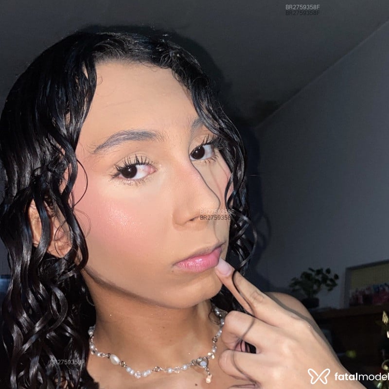 Acompanhante Layla - Feed